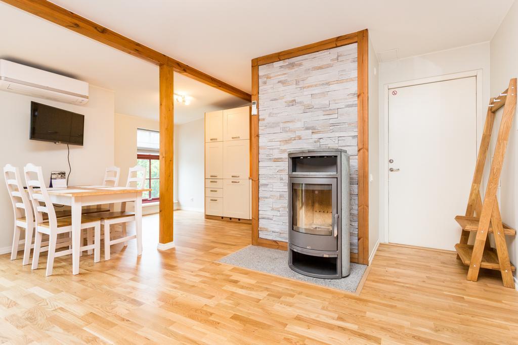 Vabaduse Apartments Пярну Экстерьер фото