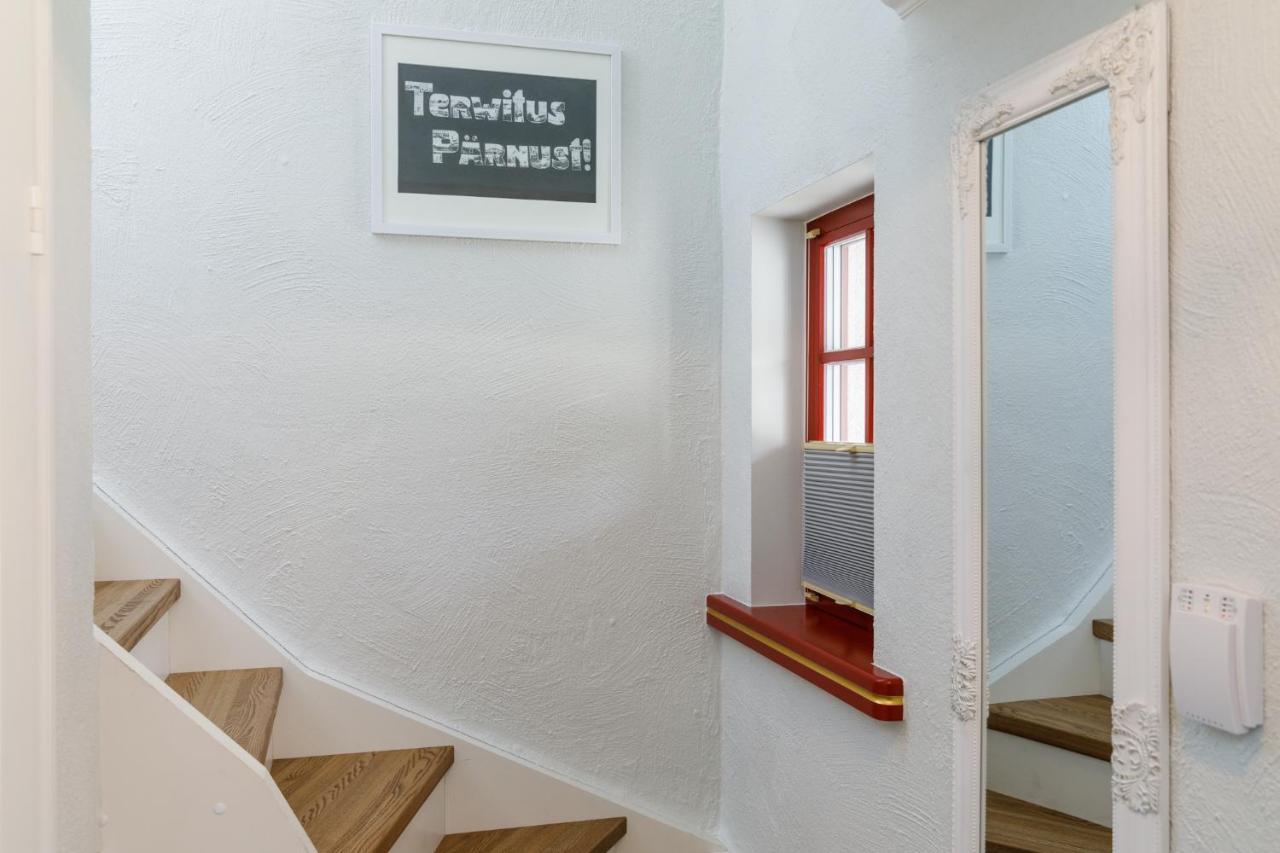 Vabaduse Apartments Пярну Экстерьер фото